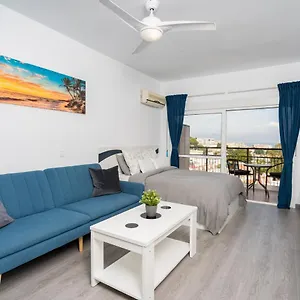 https://sun-beach-apartment-holiday-rentals-puerto-benalmdena.es-andalucia.com