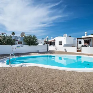 https://villa-sol-9.in-canary-islands.com